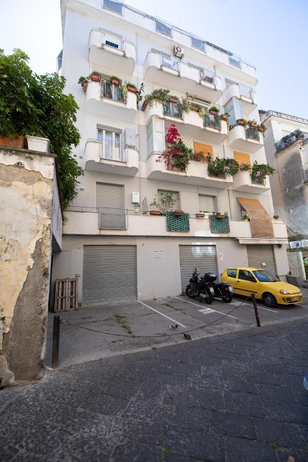 Casa La Perla Apartment Sorrento Ngoại thất bức ảnh